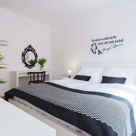 Vacationclub - Solna Apartment